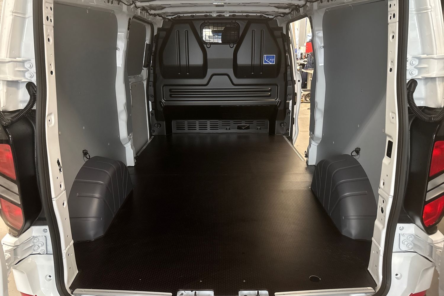 Ford Transit Custom 22
