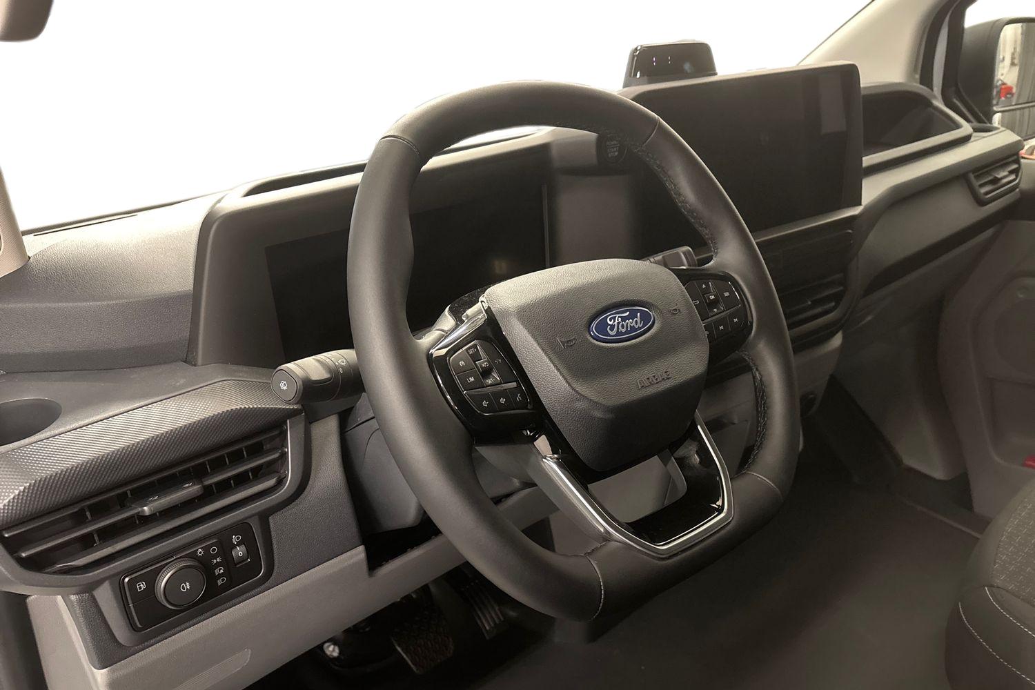 Ford Transit Custom 7