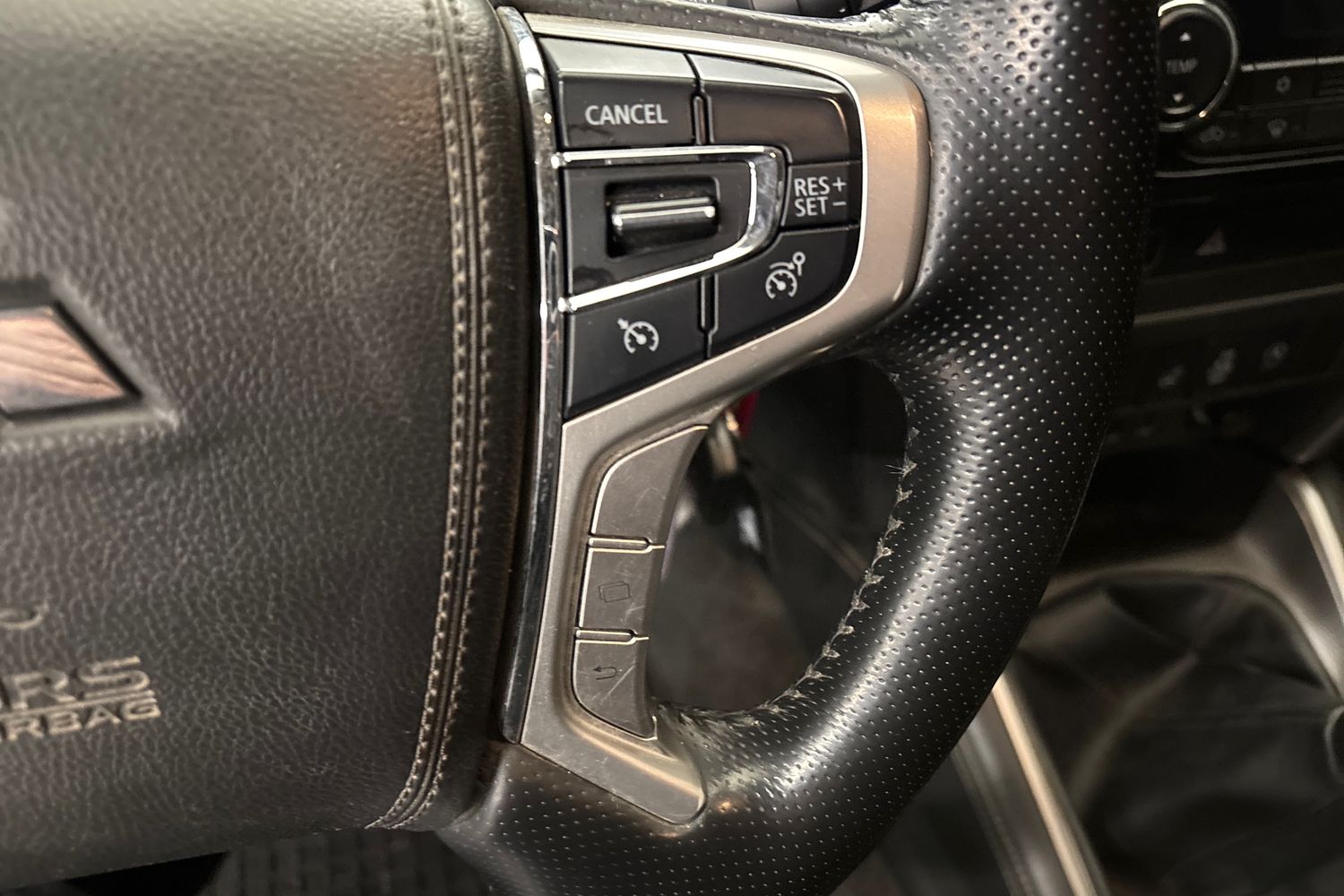 Mitsubishi L200 2021