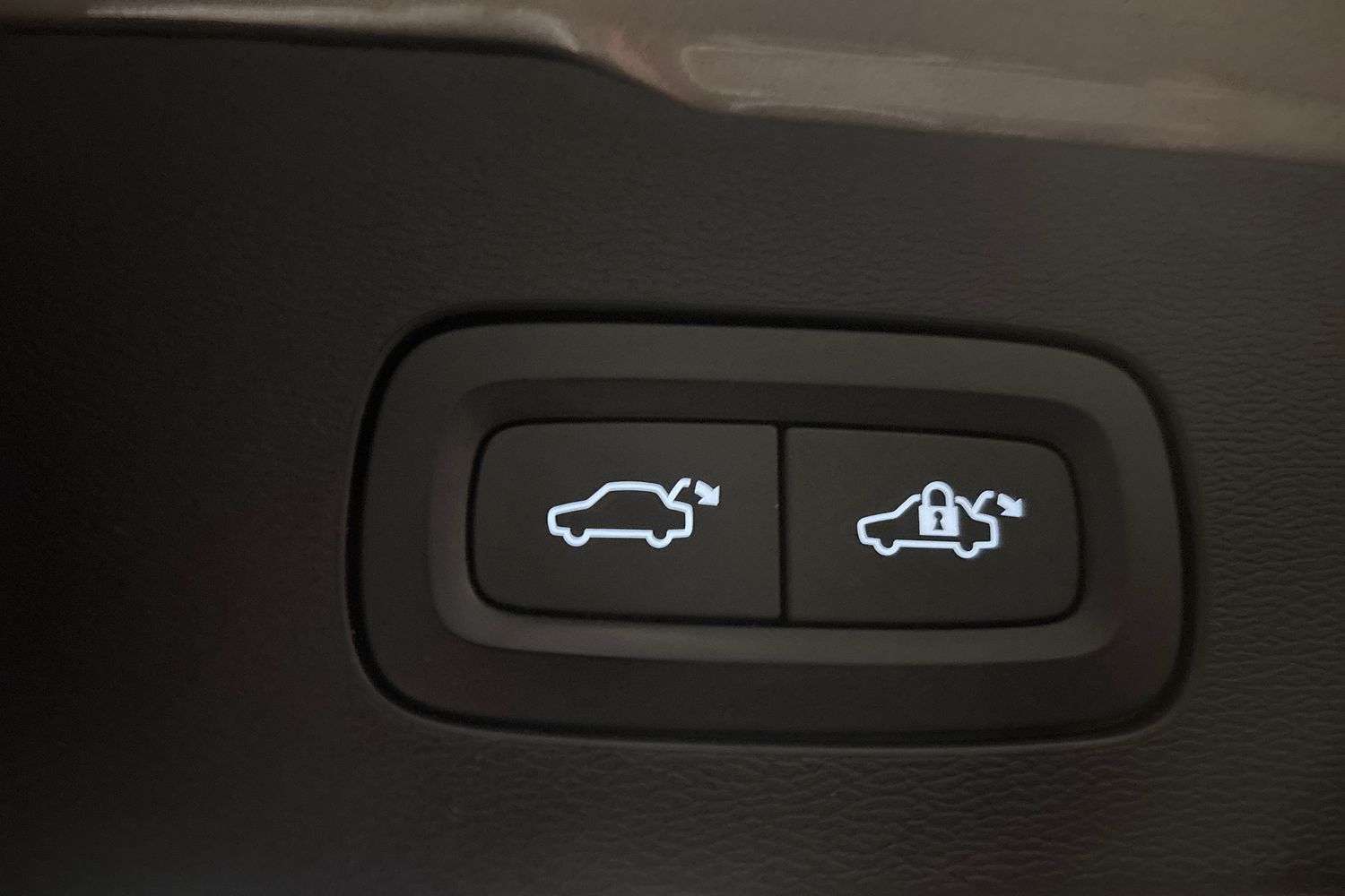 Volvo V60 Cross Country 2022