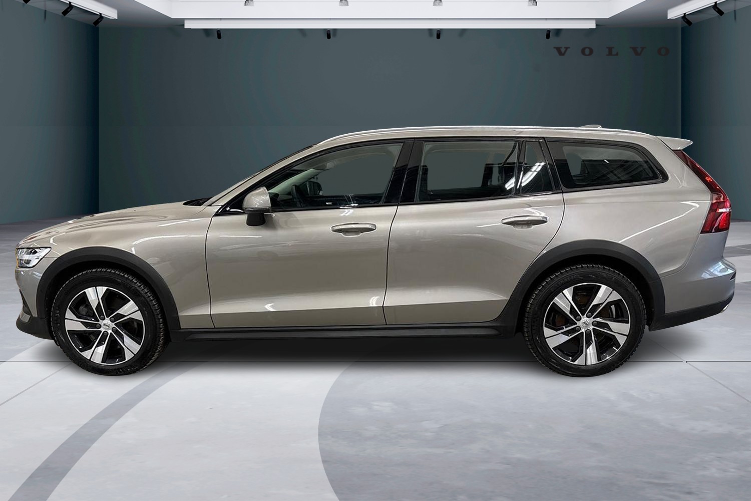 Volvo V60 Cross Country 2022