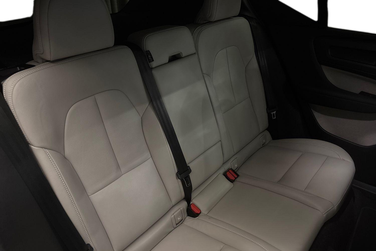 Volvo XC40 2021