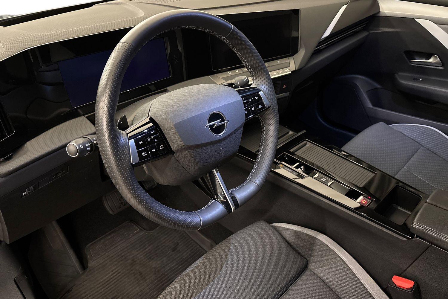 Opel Astra 2024