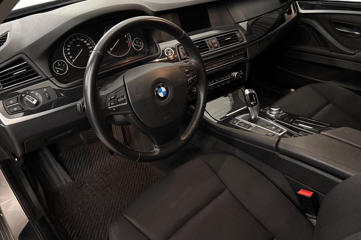 BMW 520 2013