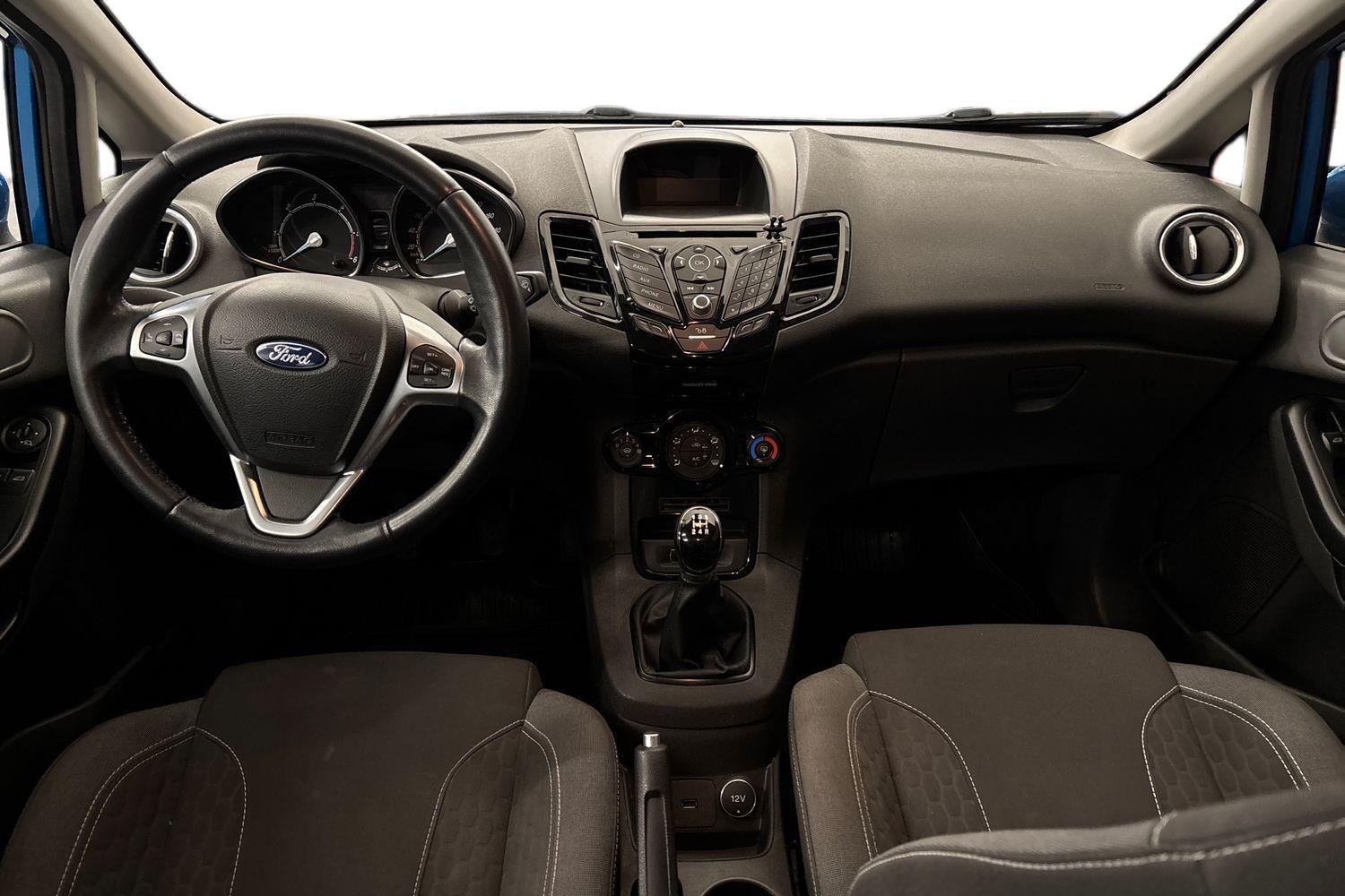 Ford Fiesta Van 2017