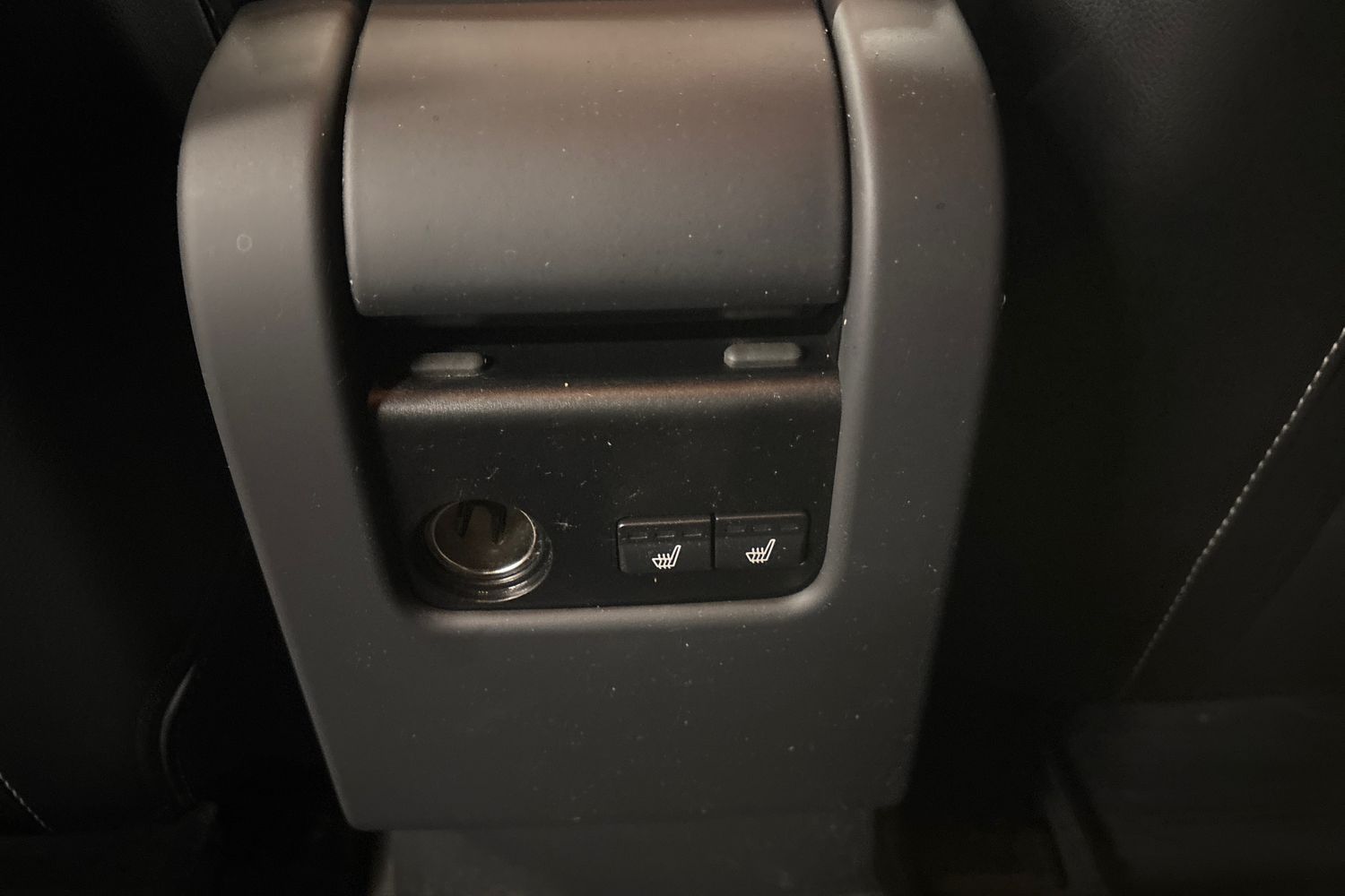 VOLVO V60 2016