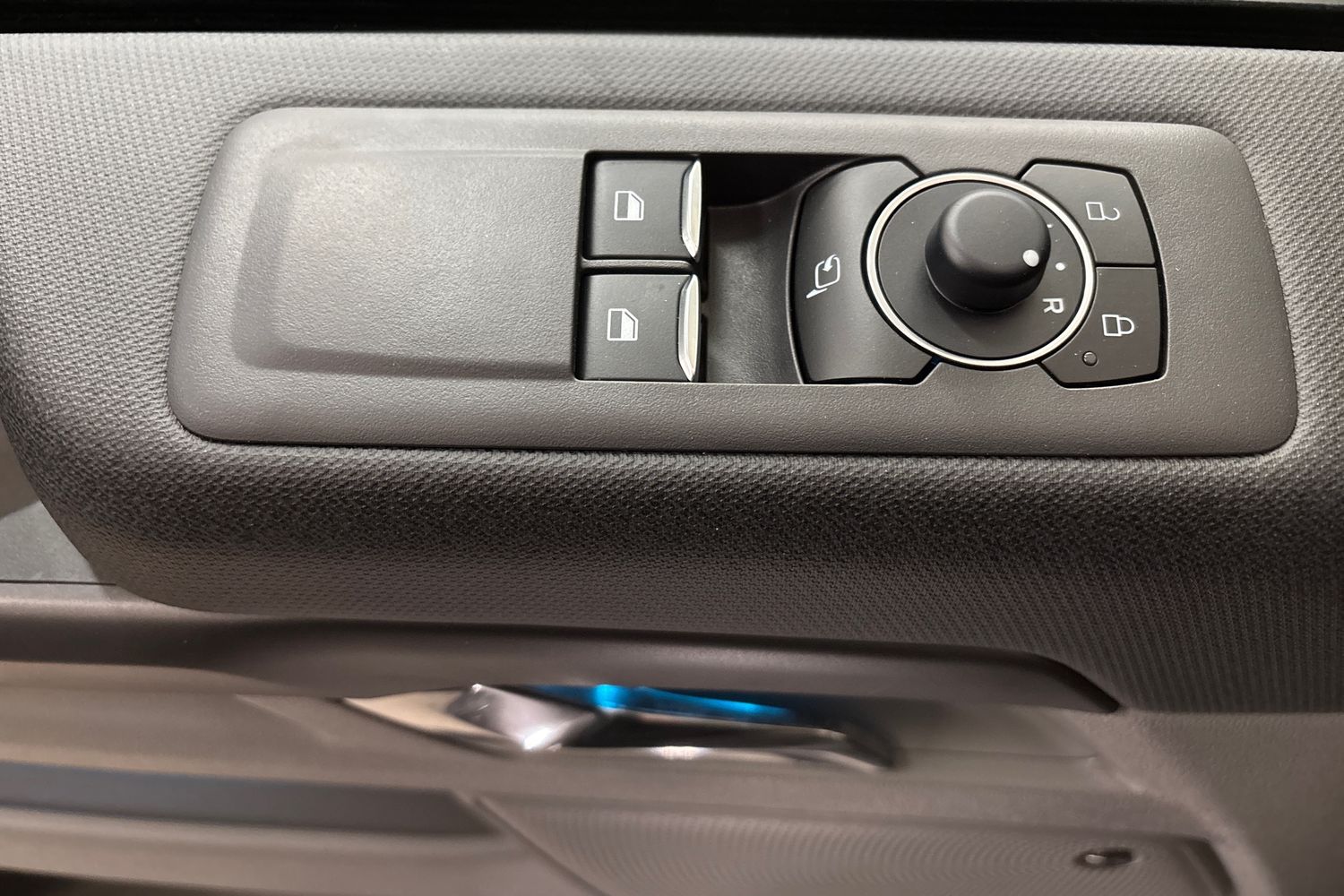 Ford Tourneo Custom 2026