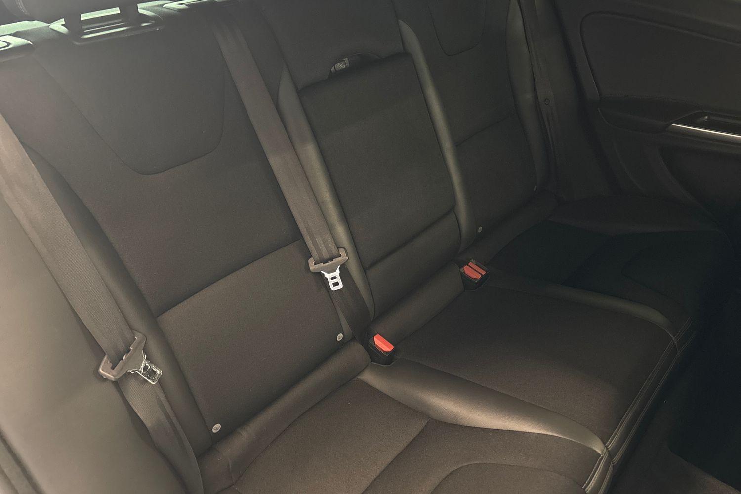 Volvo V60 2016