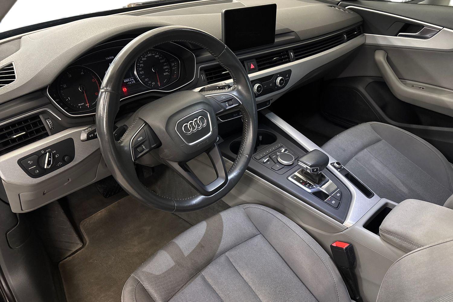 Audi A4 2016