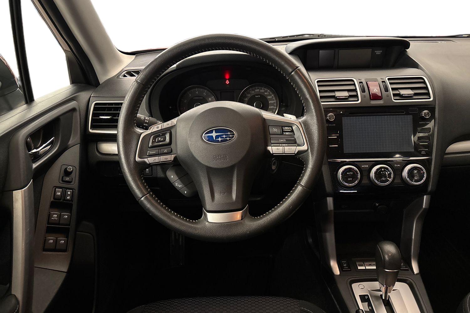 Subaru Forester 2016