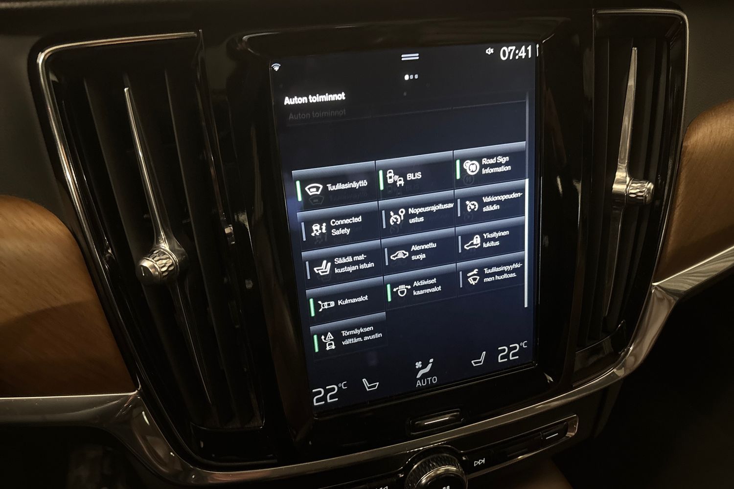Volvo S90 2018