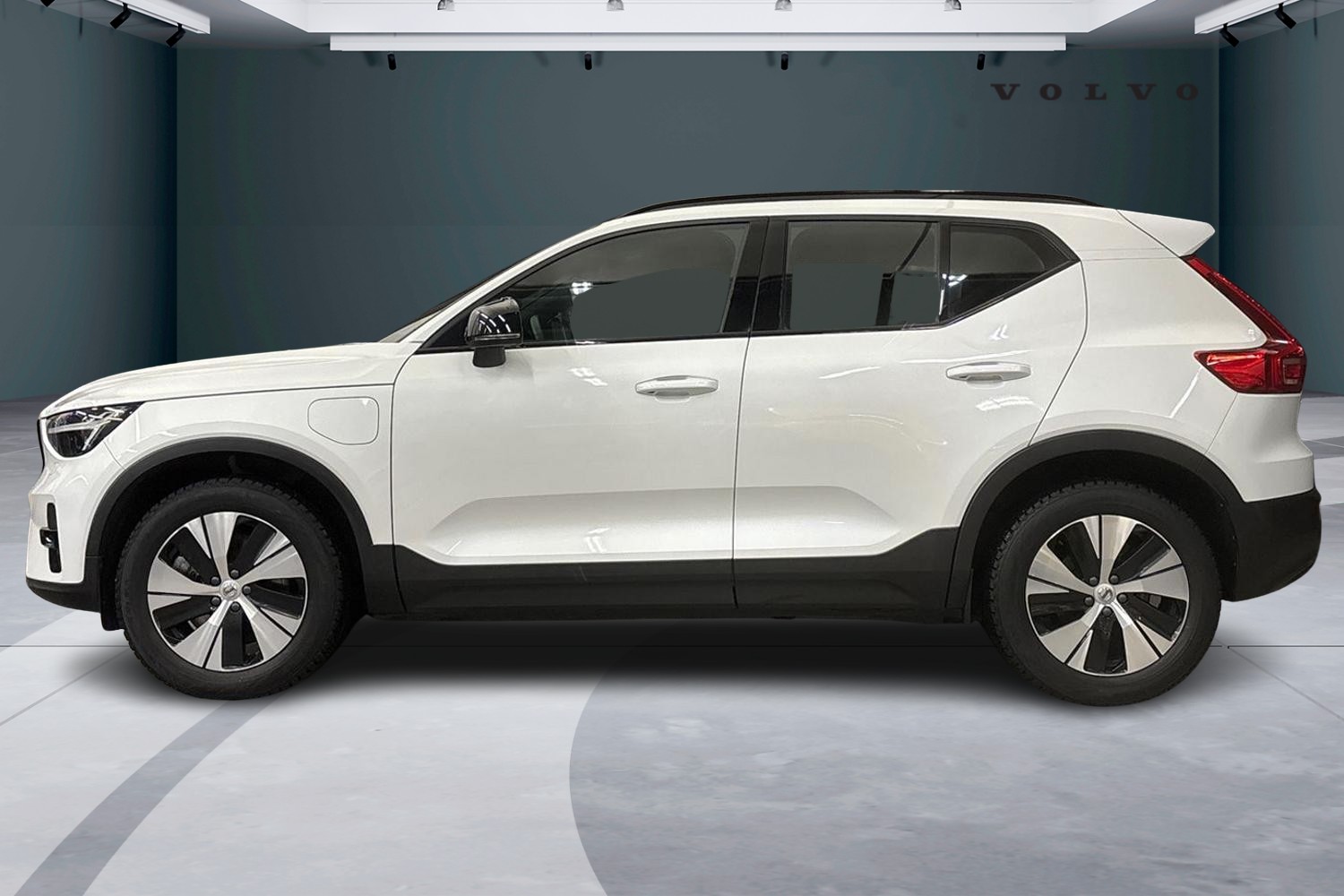 Volvo XC40 2023