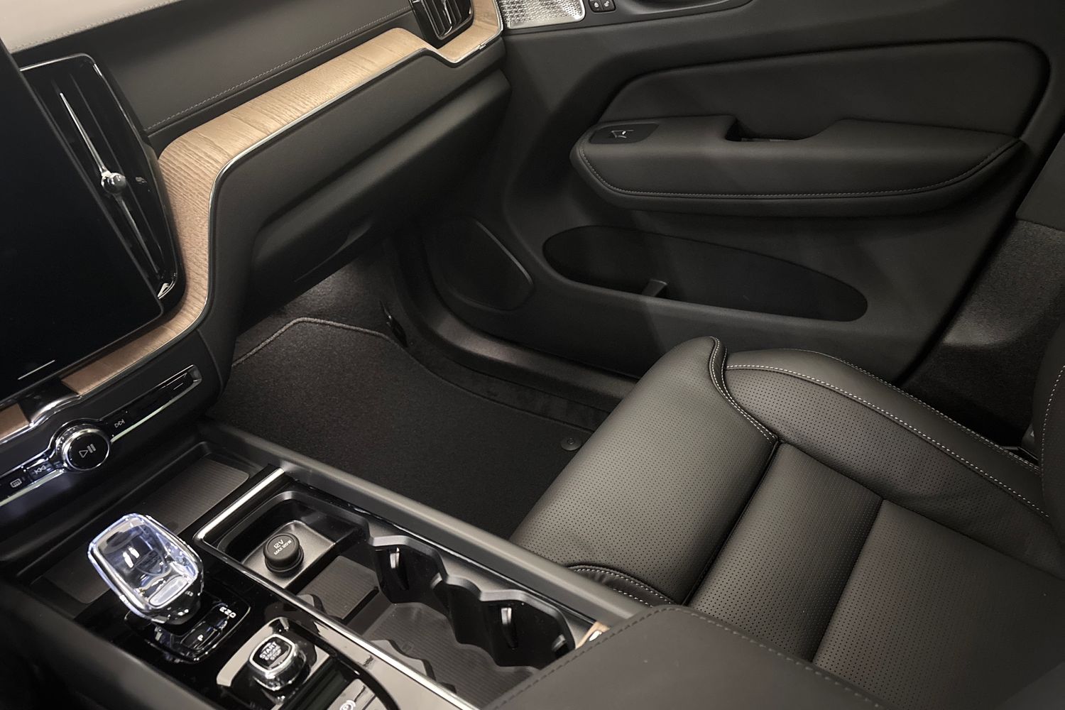 Volvo XC60 2027