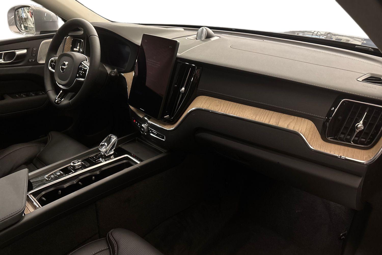Volvo XC60 2027