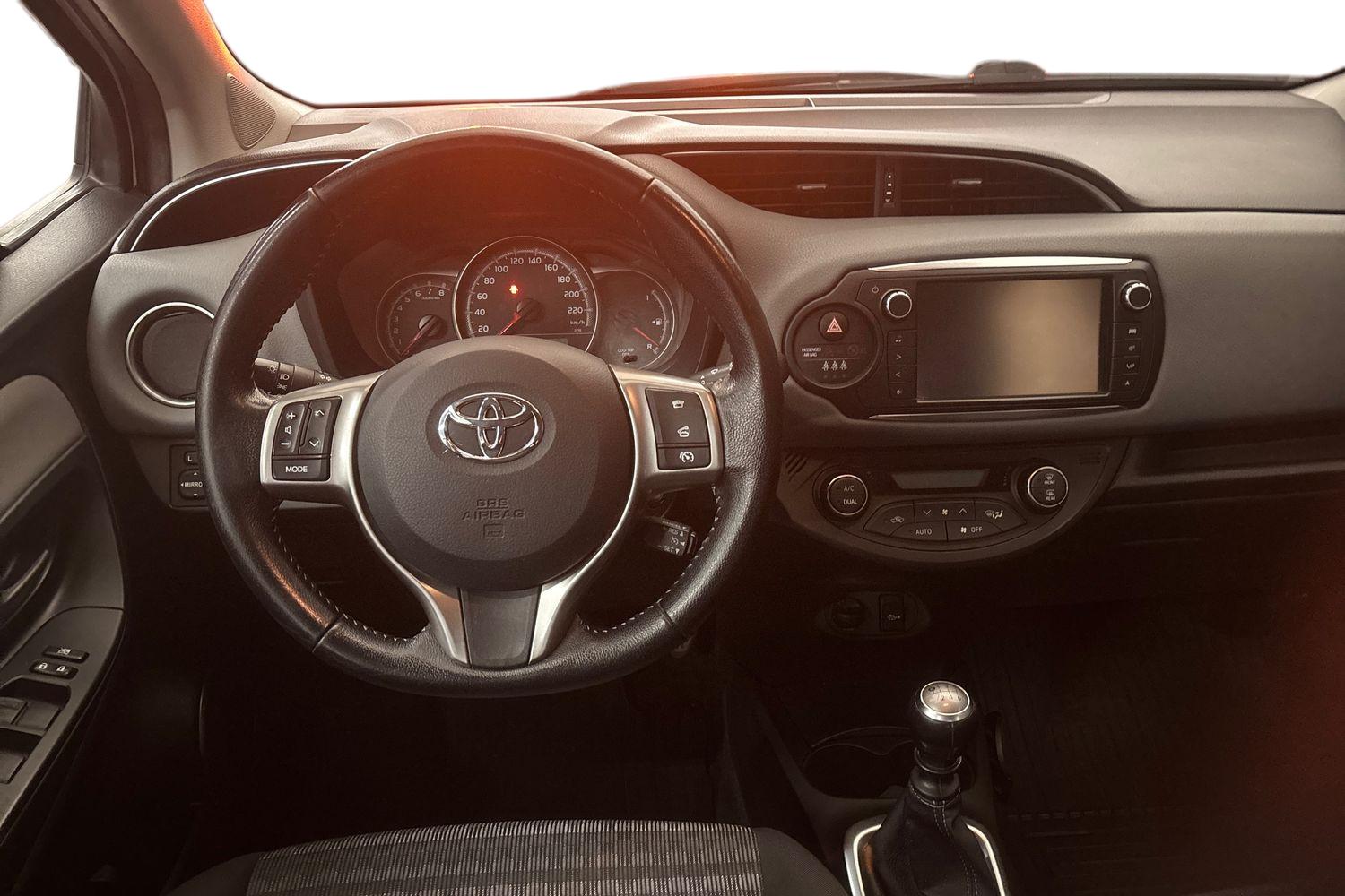 Toyota Yaris 7