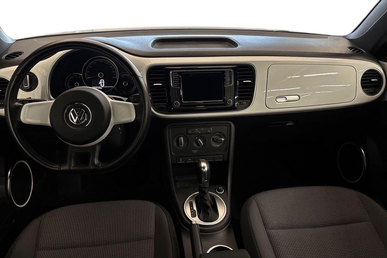 Volkswagen Beetle 2016