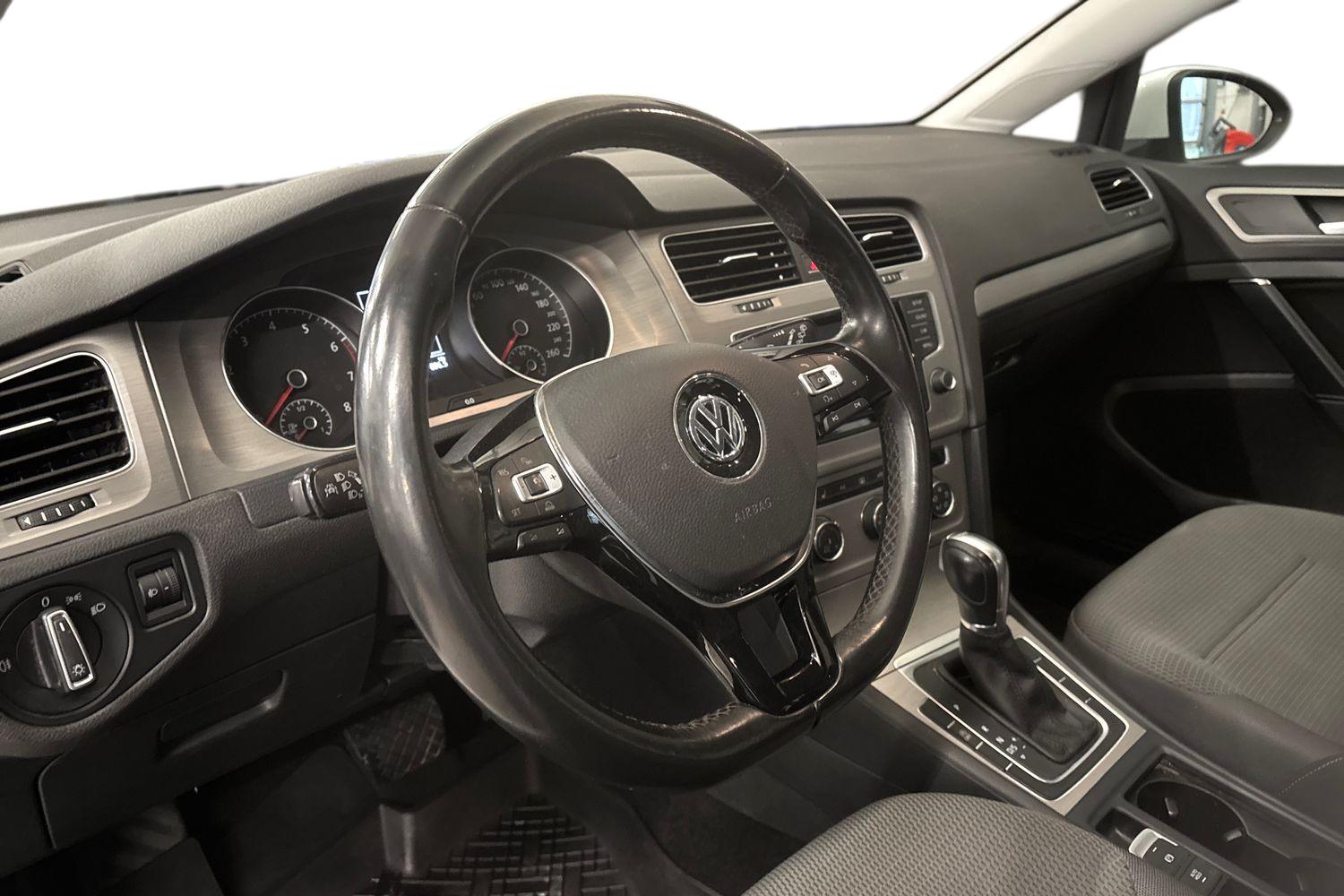 Volkswagen Golf 2016