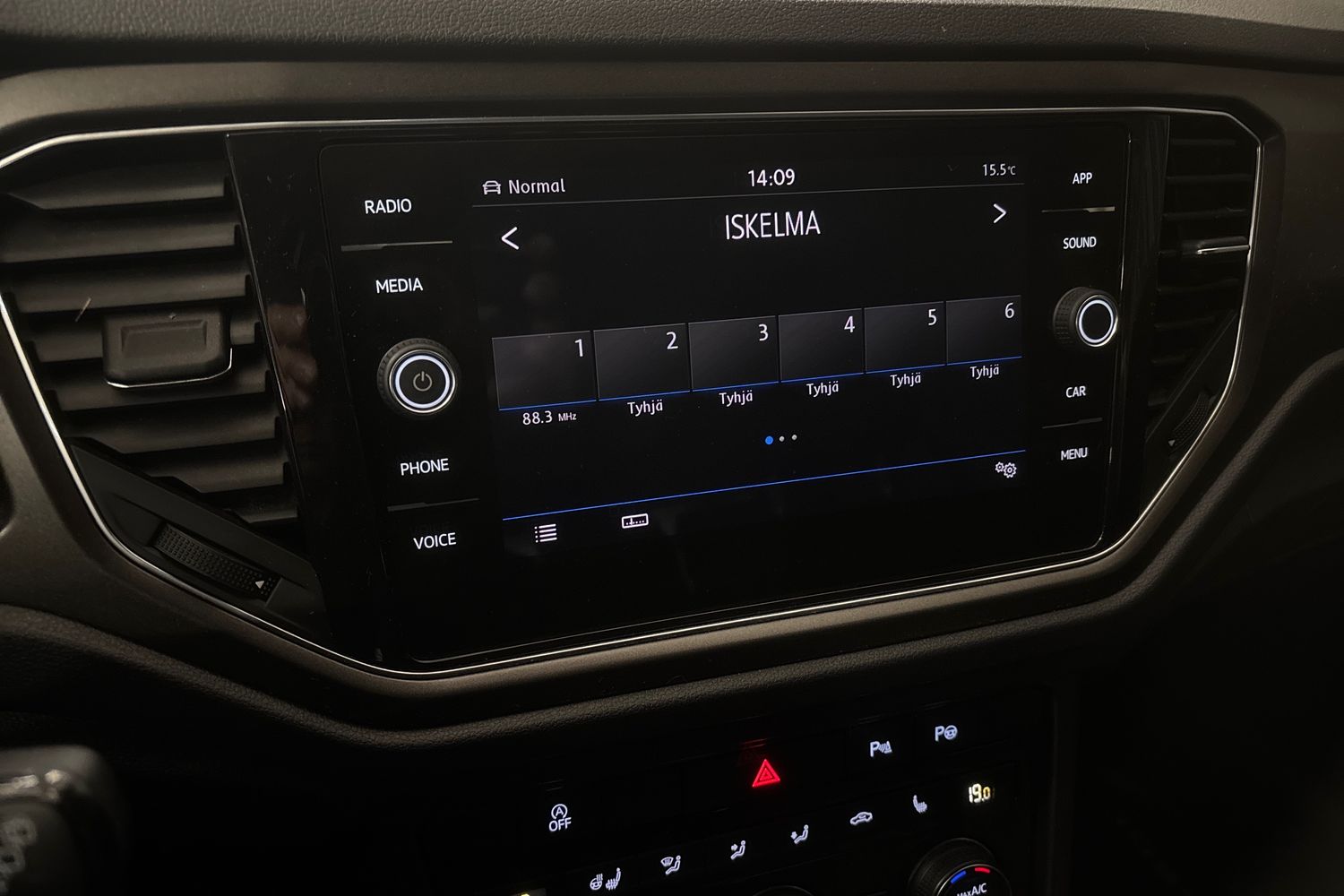 Volkswagen T-Roc 2019