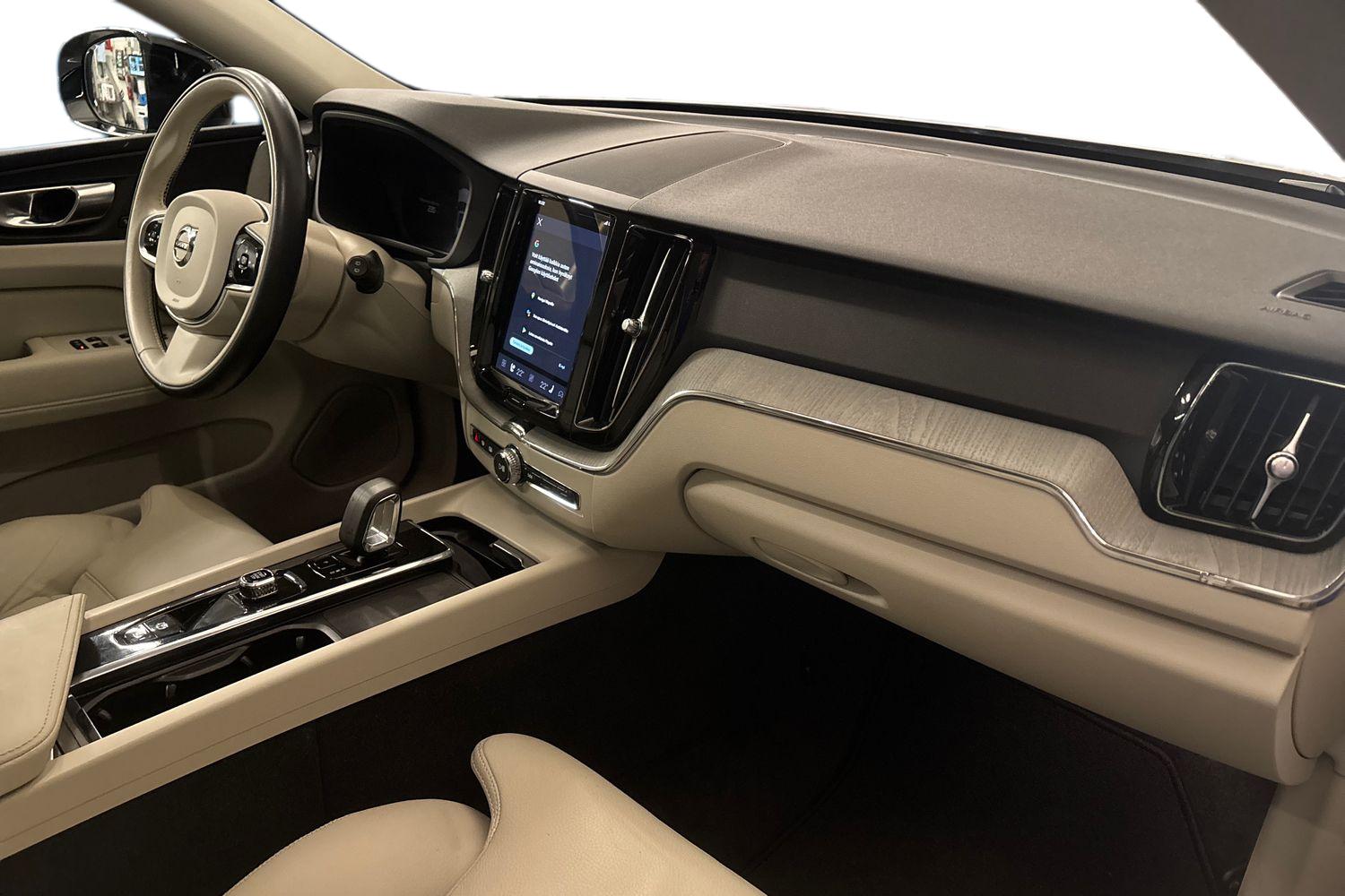 Volvo XC60 2024
