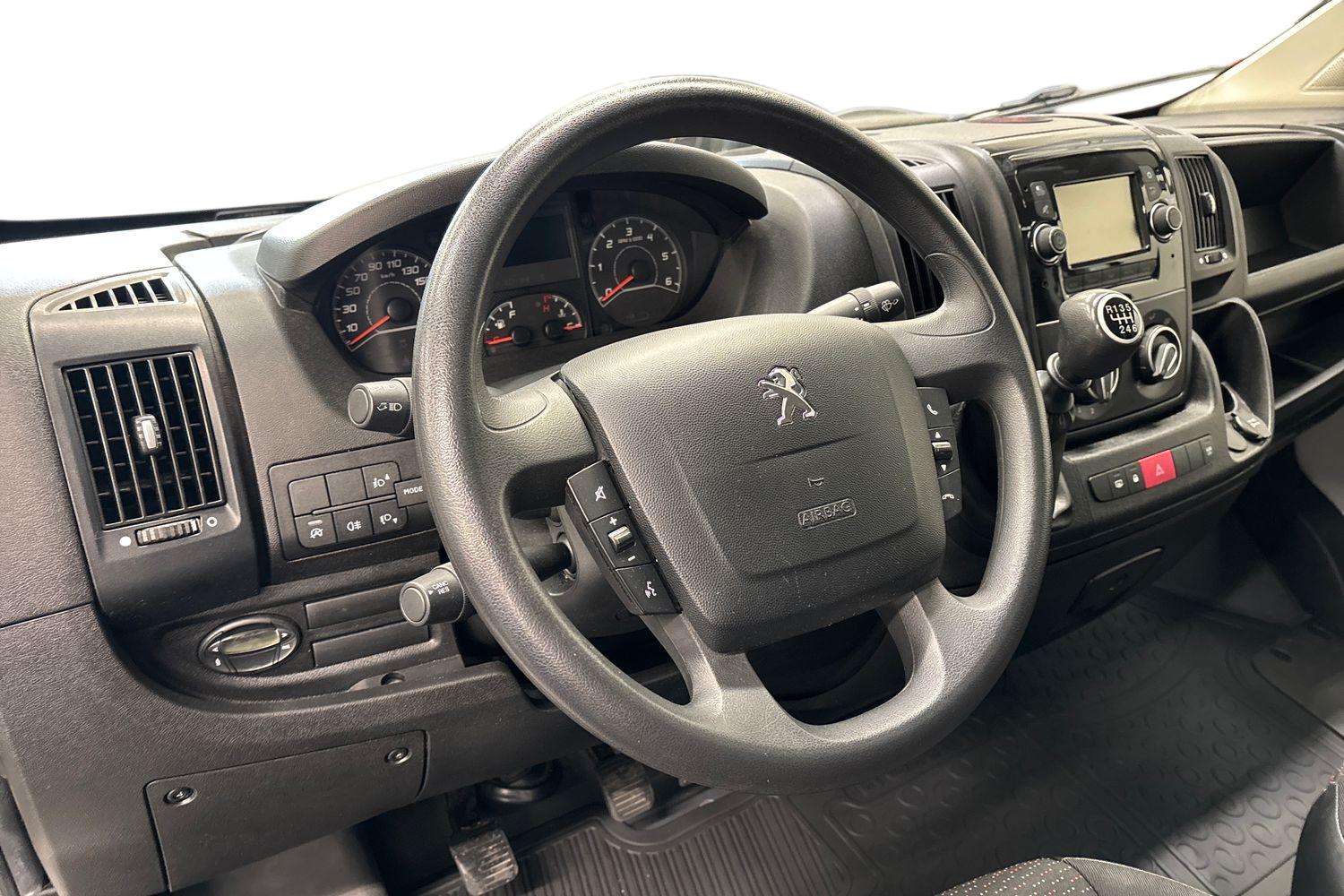 Peugeot Boxer 2021