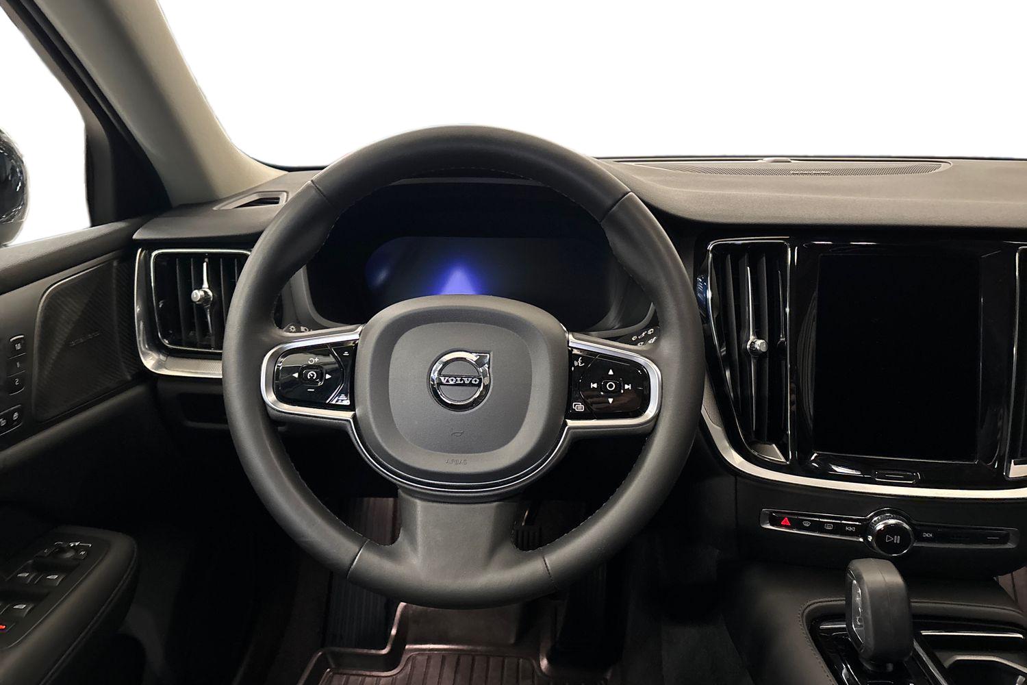 Volvo V60 2024