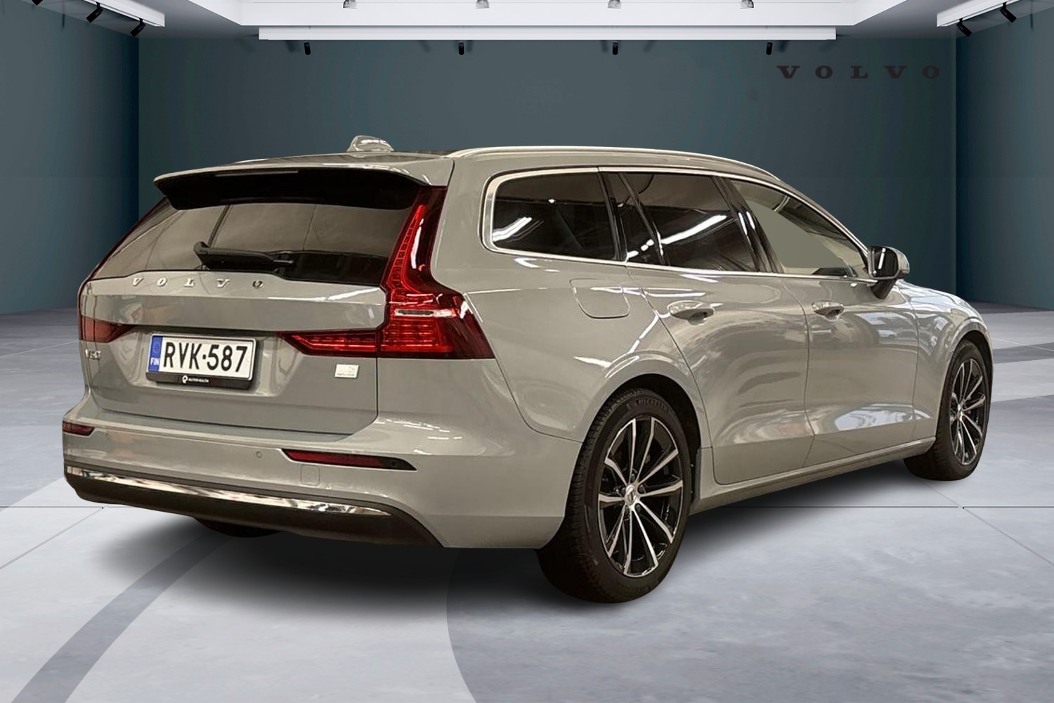 Volvo V60 2024