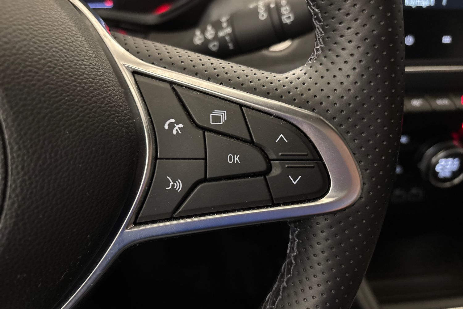 Mitsubishi Colt 2024