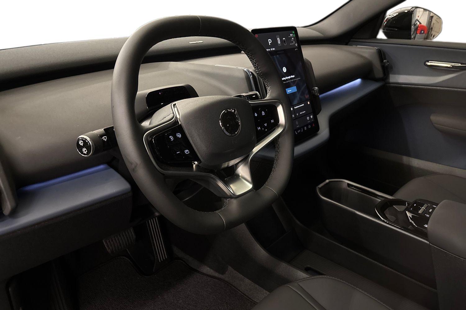 Volvo EX30 2026