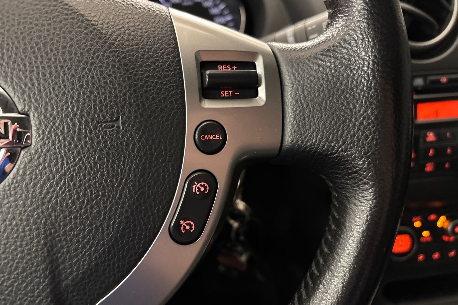 NISSAN Qashqai 2011