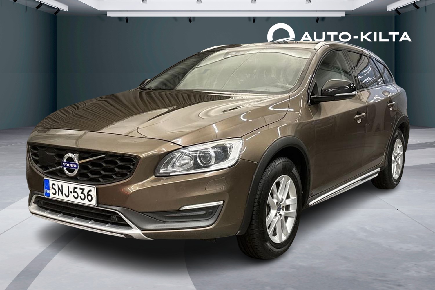 Volvo V60 Cross Country 2015