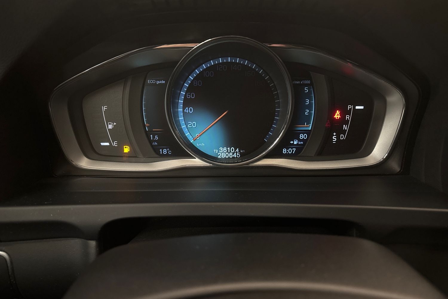 Volvo V60 Cross Country 2015