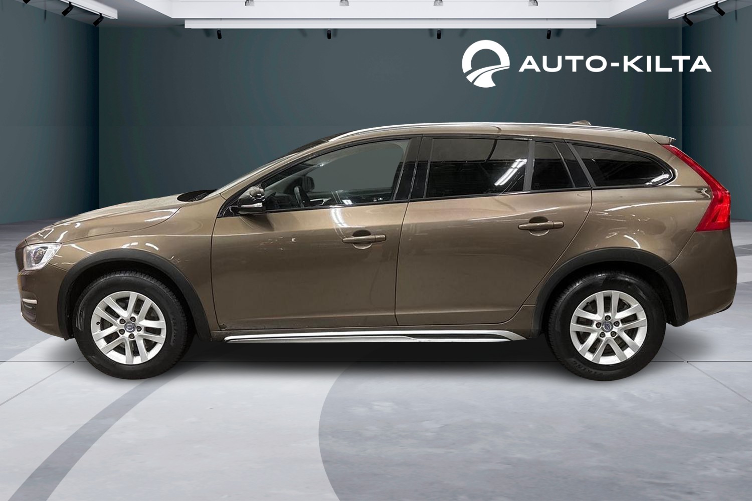 Volvo V60 Cross Country 2015