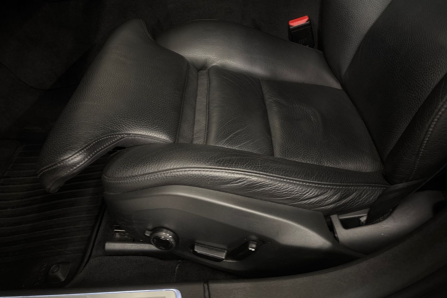 VOLVO V90 2019