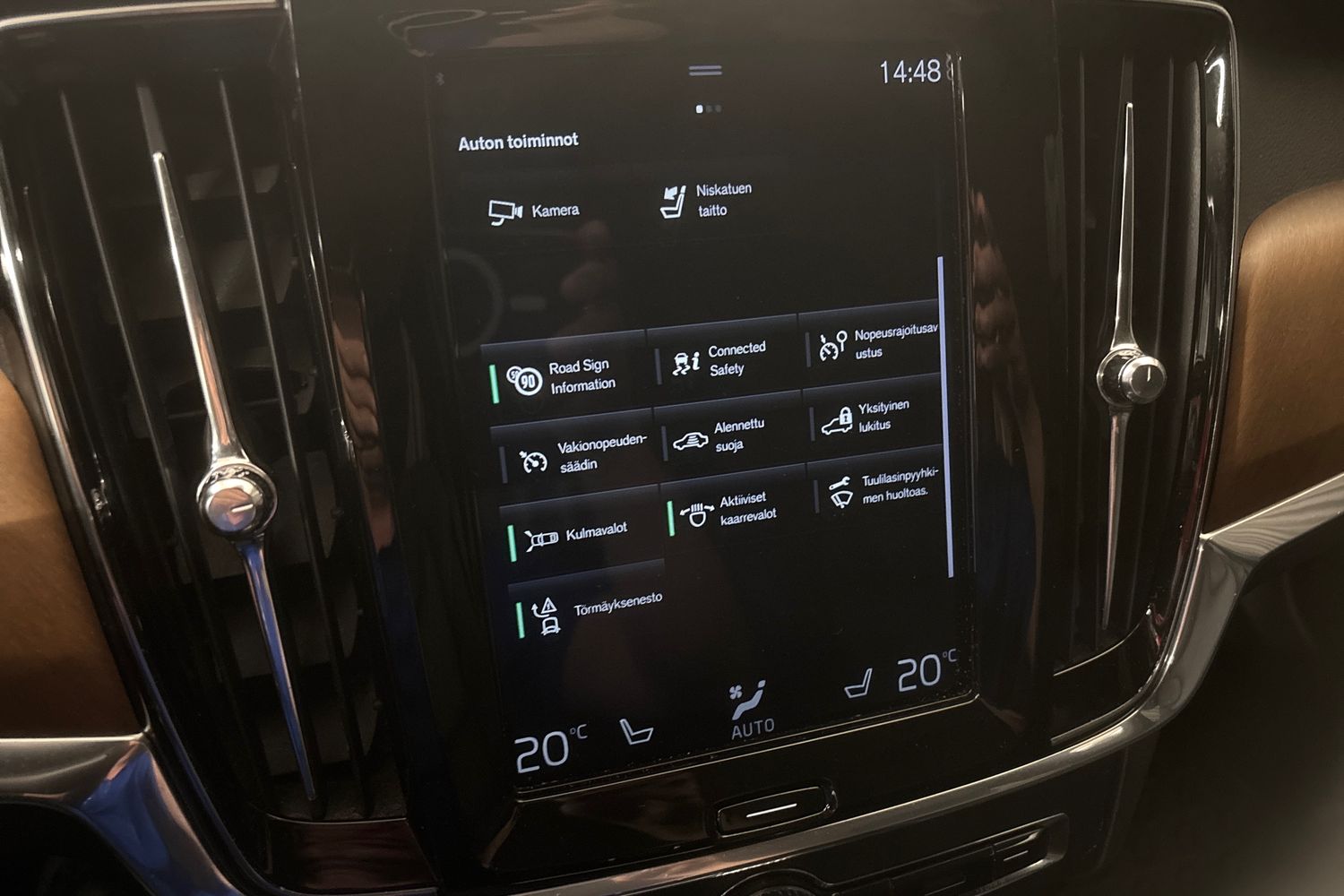 VOLVO V90 2019