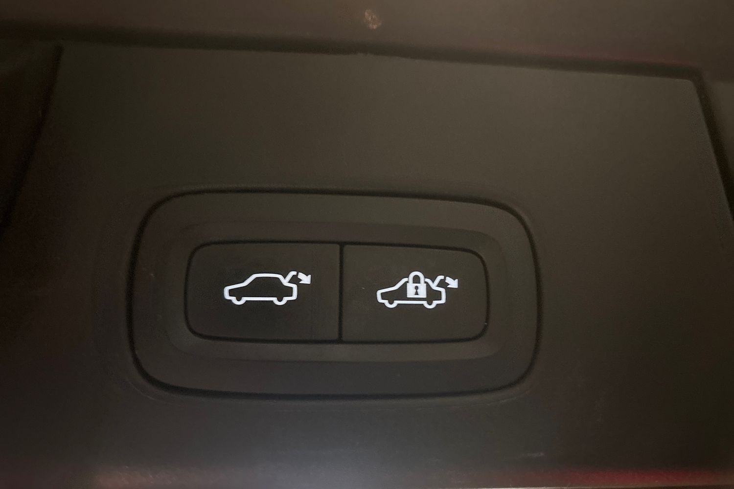 VOLVO V90 2019