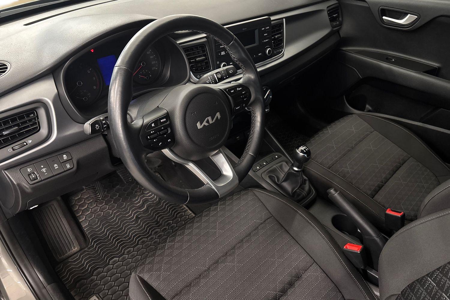 Kia Rio 7