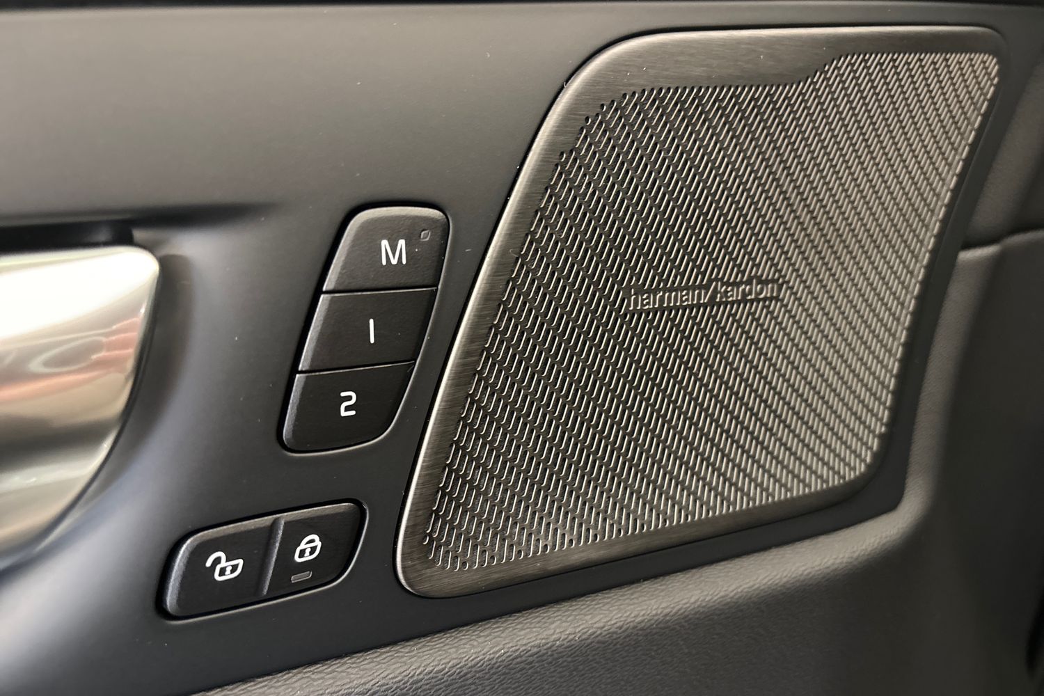 Volvo XC60 2027