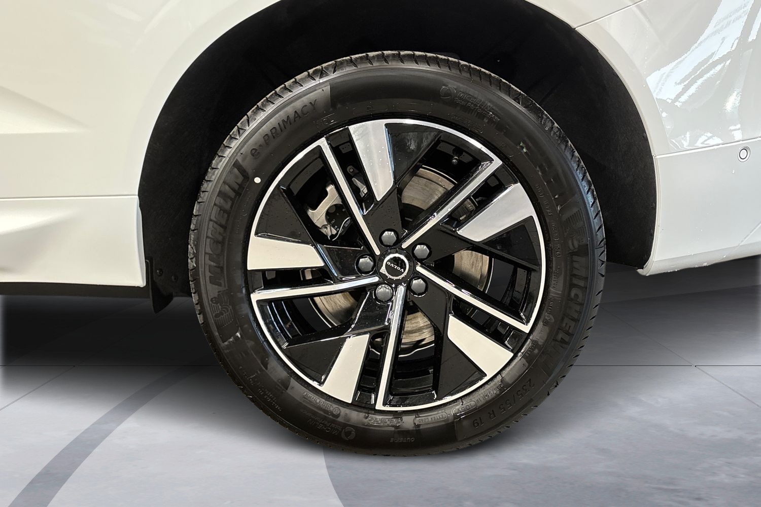 Volvo XC60 2027