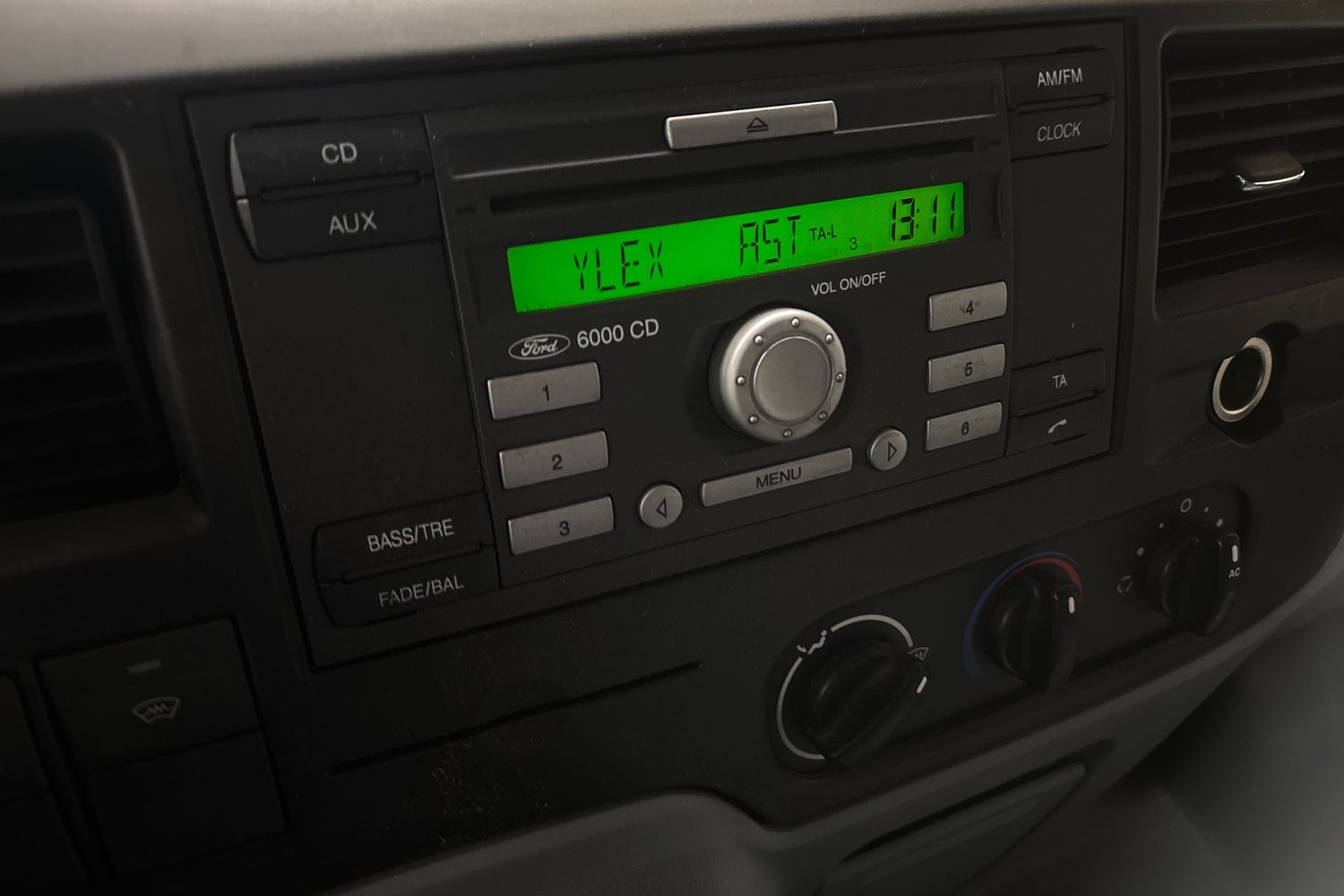 Ford Transit 2011