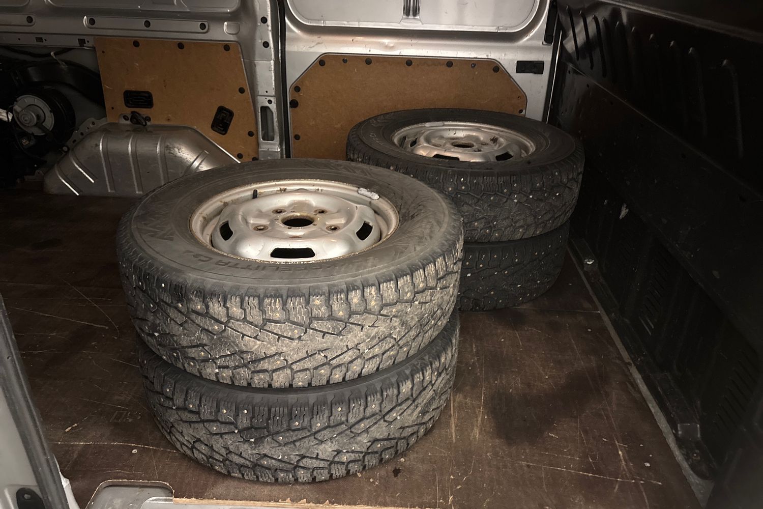 Ford Transit 2011