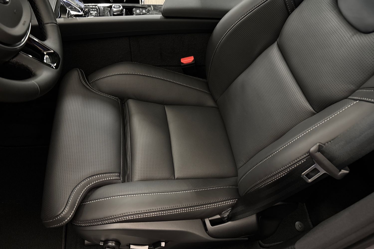 Volvo XC60 2027