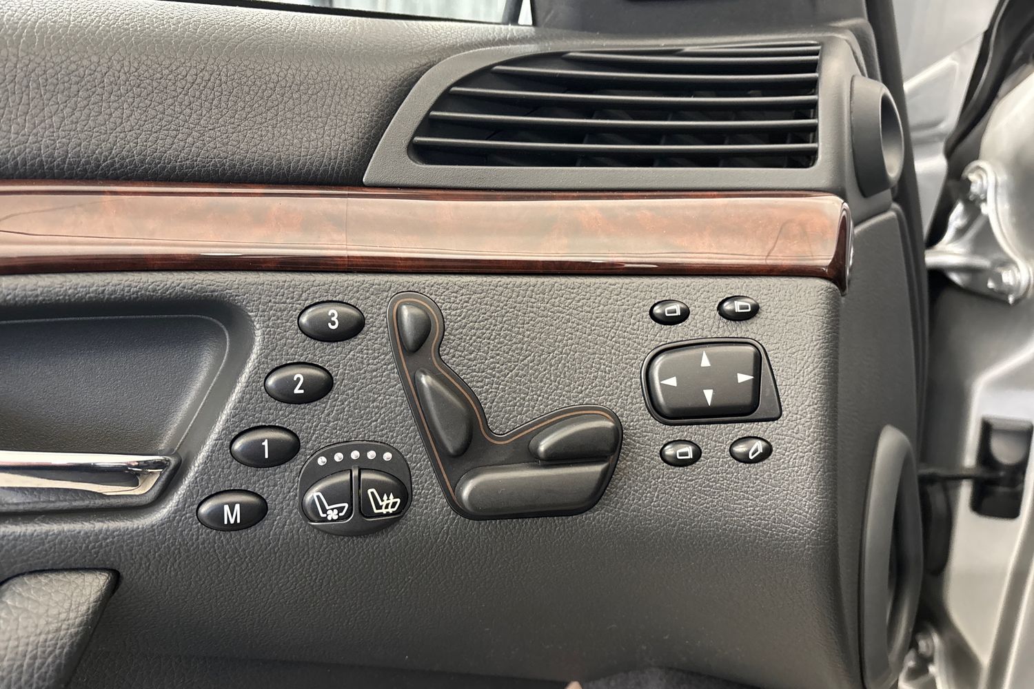 Mercedes-Benz S 2002