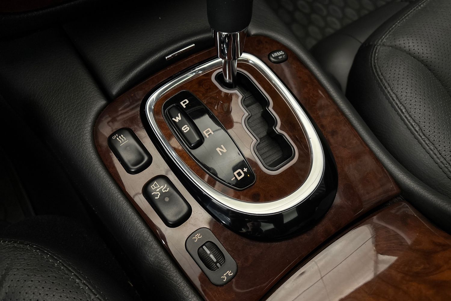 Mercedes-Benz S 2002