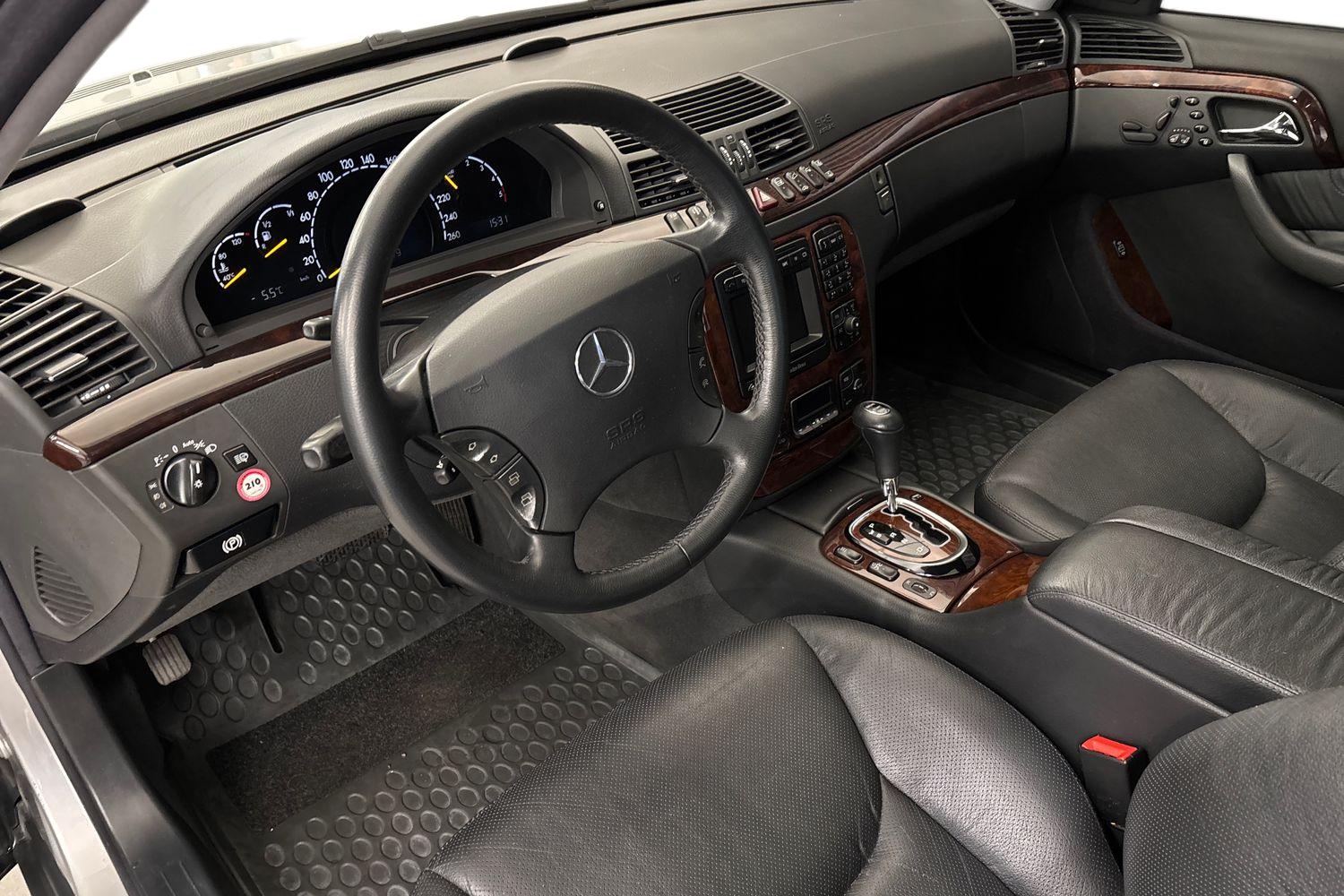 Mercedes-Benz S 2002