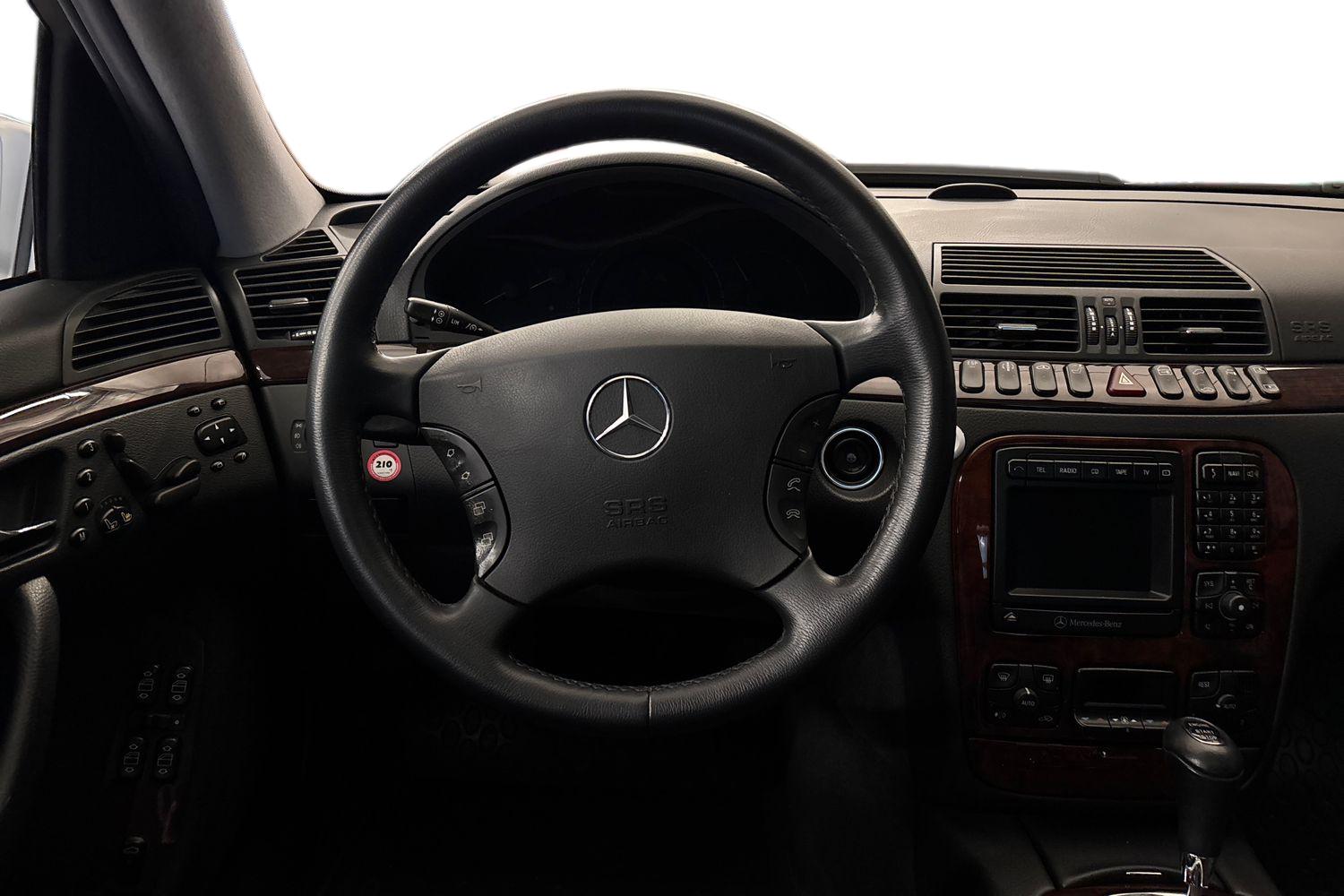 Mercedes-Benz S 2002