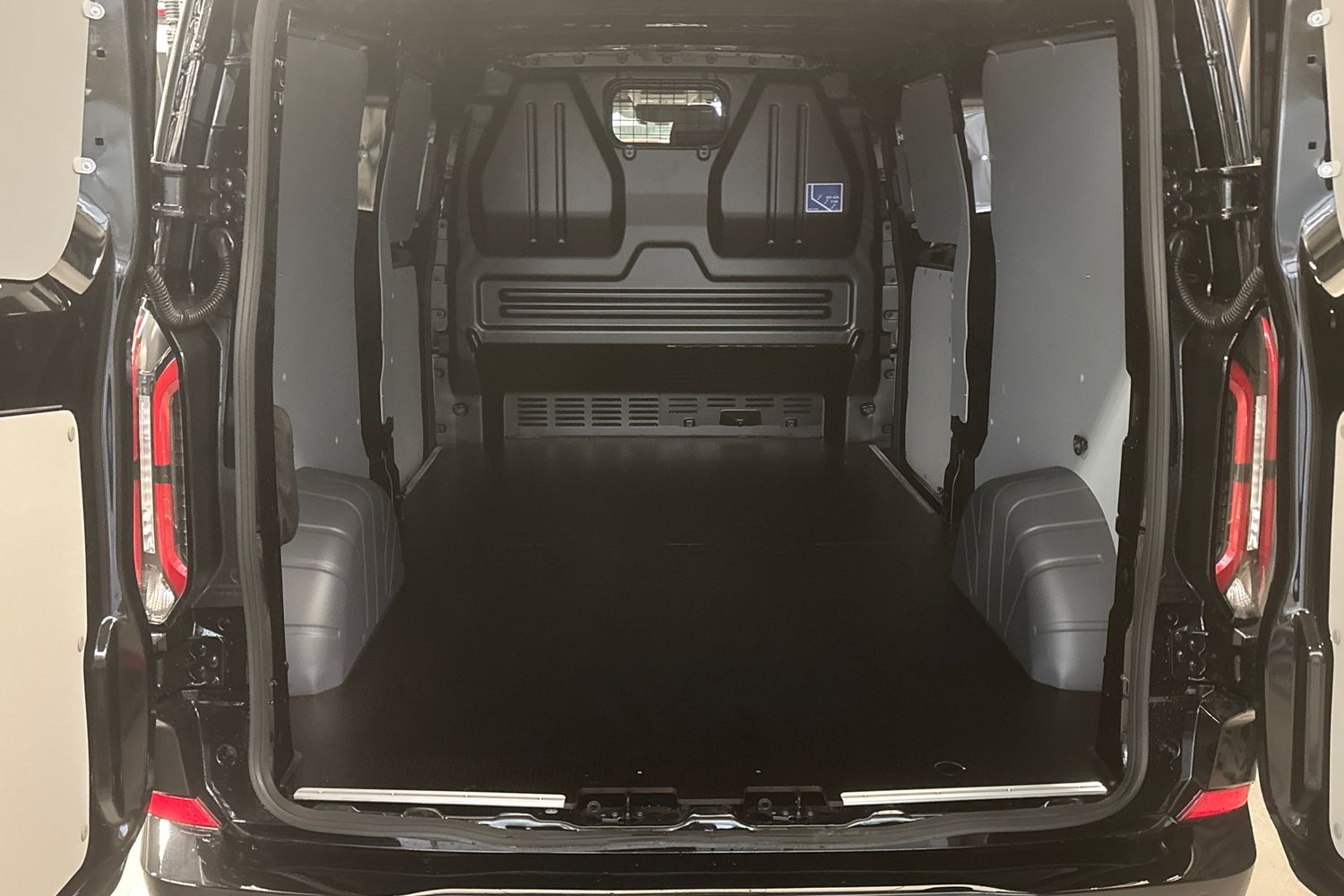 Ford Transit Custom 22