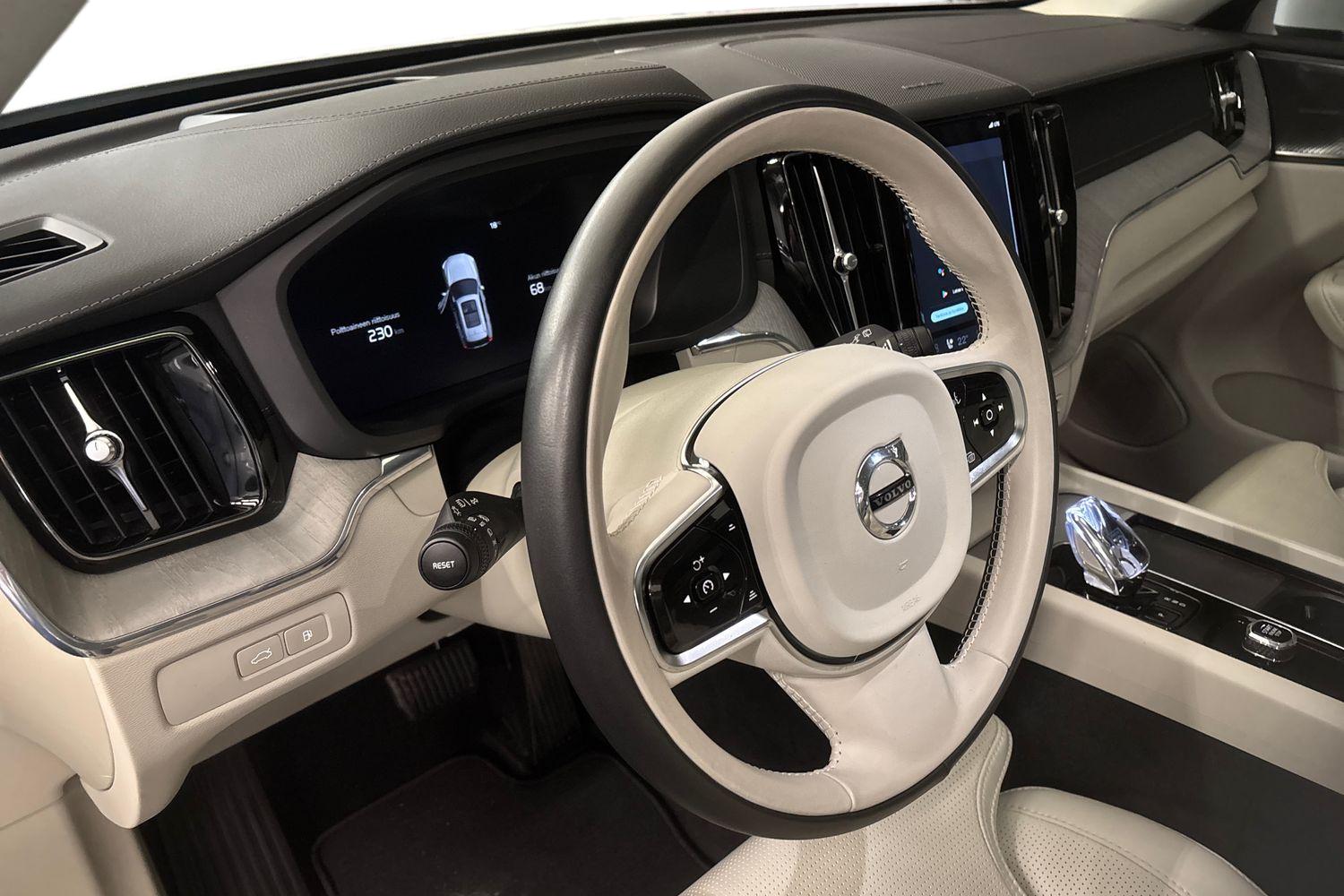 Volvo XC60 2024