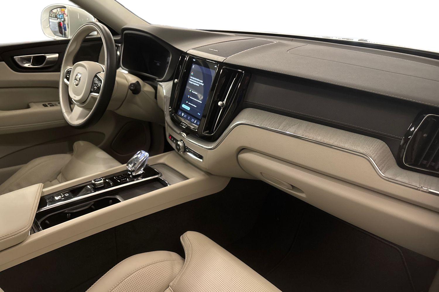 Volvo XC60 2024