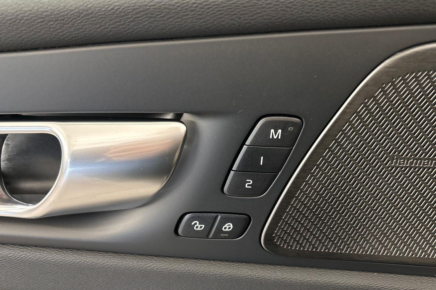 Volvo XC60 2026