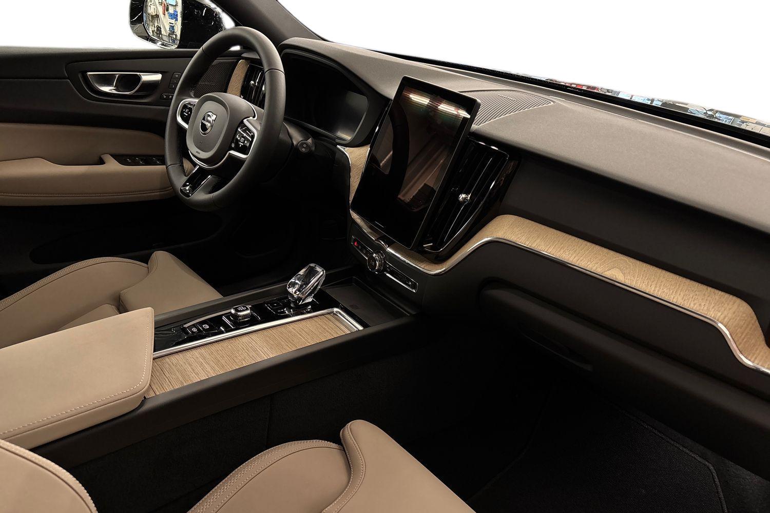 Volvo XC60 2026
